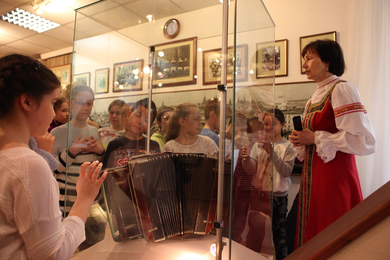 Программа «Не все коту масленица» – события на сайте «Московские Сезоны»