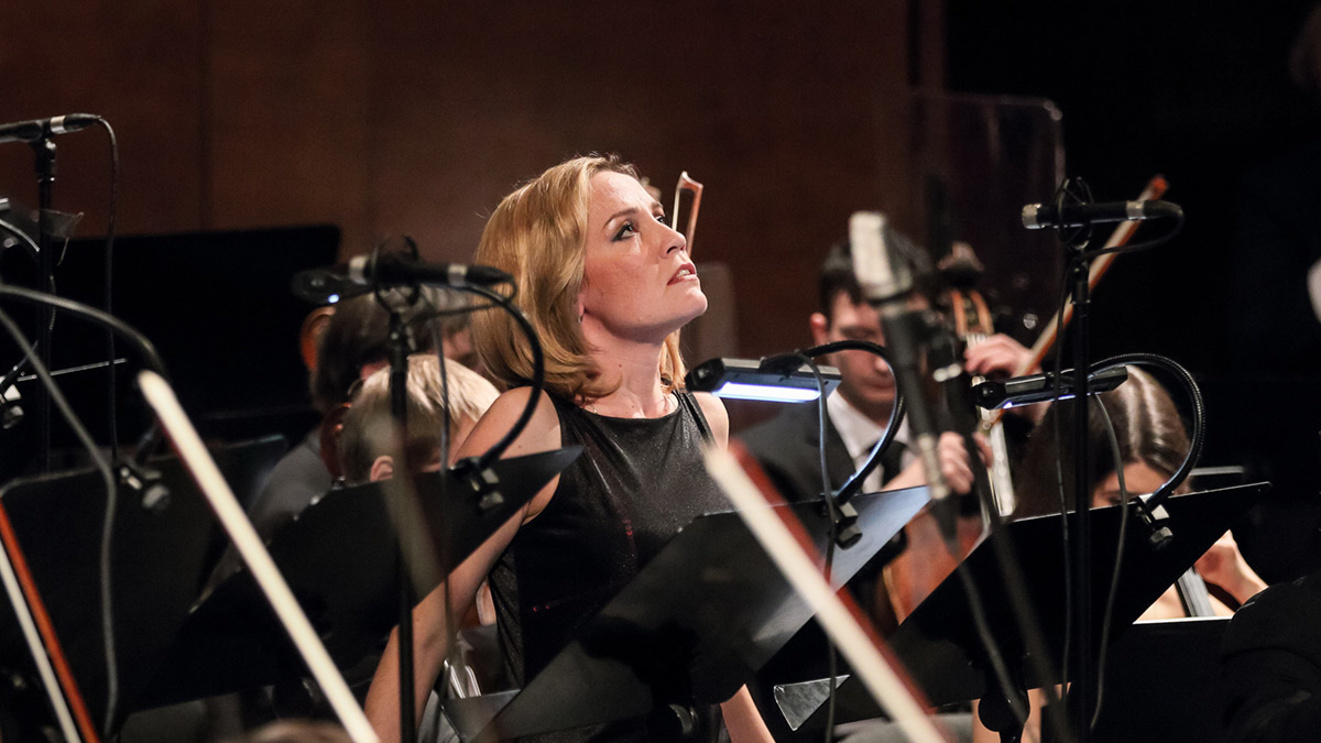 Пасхальный концерт Надежды Павловой и Дмитрия Синьковского – события на сайте «Московские Сезоны»