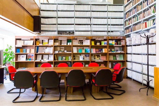 Акция «Читай и живи с улыбкой» – события на сайте «Московские Сезоны»