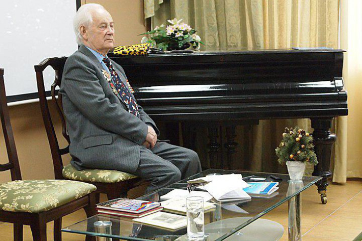 Творческая встреча с поэтом-песенником Зиновием Ямпольским – события на сайте «Московские Сезоны»