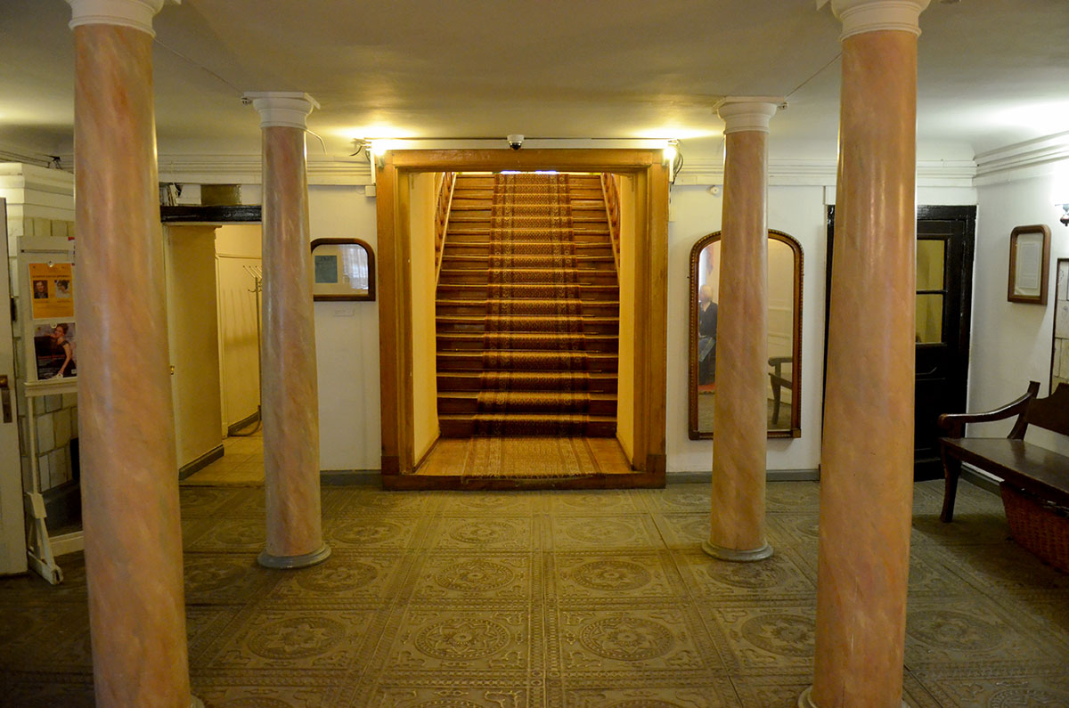 Спектакль «Предложение» – события на сайте «Московские Сезоны»