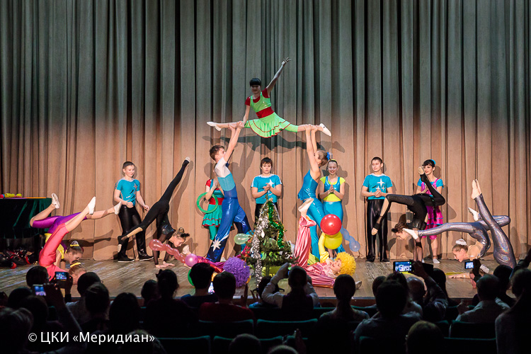 Цирковое представление «Раз в крещенский вечерок» – события на сайте «Московские Сезоны»