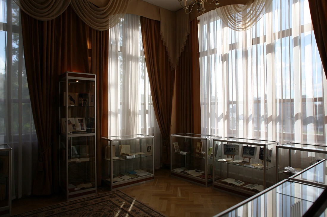 Выставка «Традиционная форма восточной книги: Дальний и Ближний Восток» – события на сайте «Московские Сезоны»