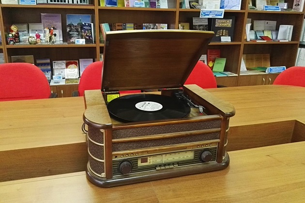 Литературно-музыкальная композиция и презентация «Свет пламенных сердец» – события на сайте «Московские Сезоны»