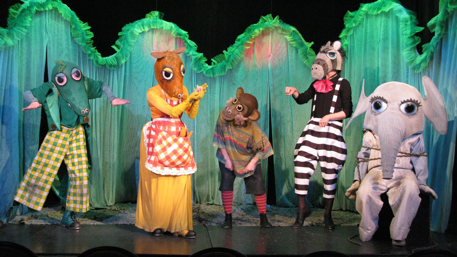 «Сказки про Слона Хортона» в театре кукол «Волшебная лампа» – события на сайте «Московские Сезоны»