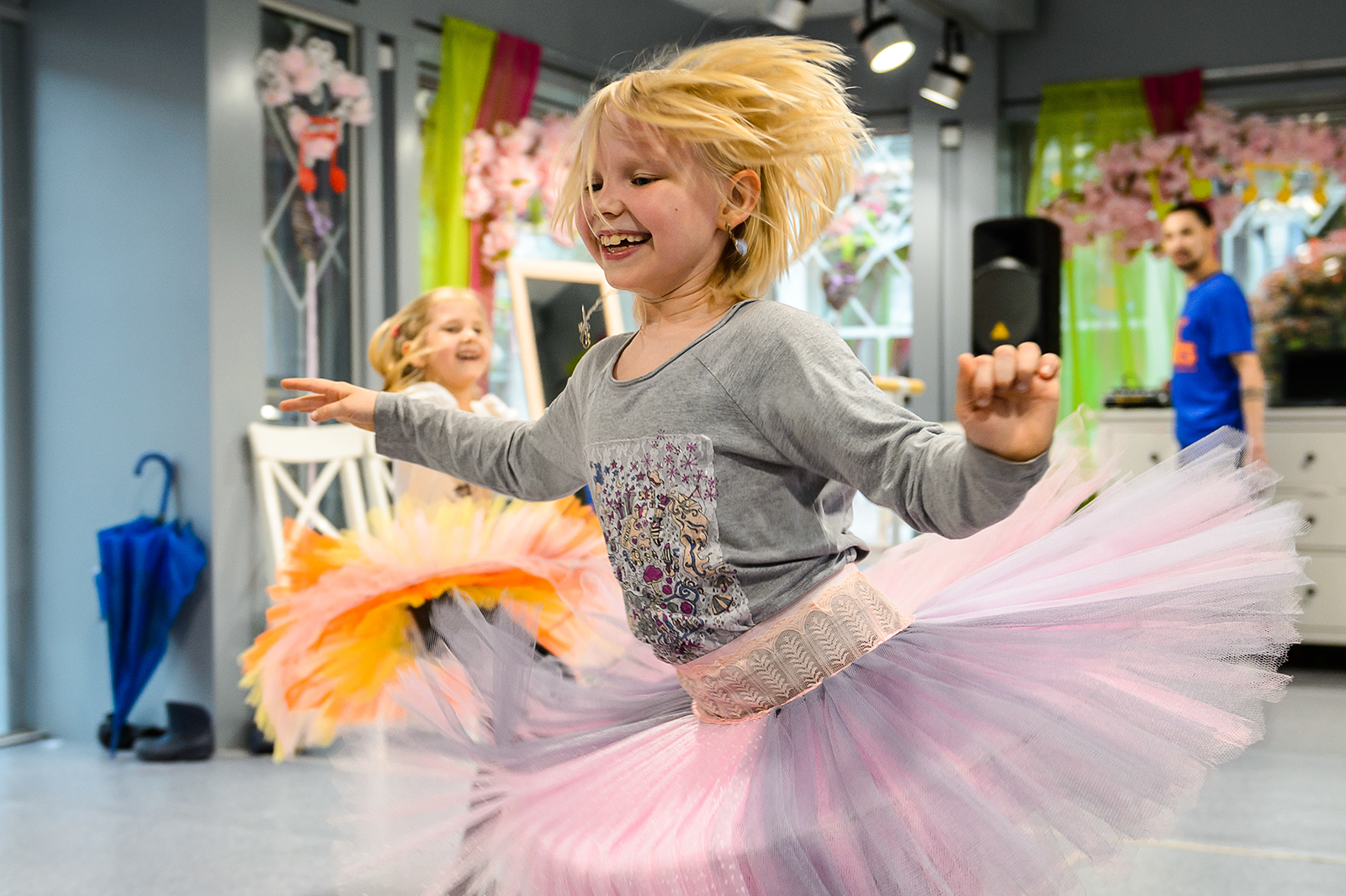 Танцуем джаз-модерн и балет на Новопесчаной улице – события на сайте «Московские Сезоны»