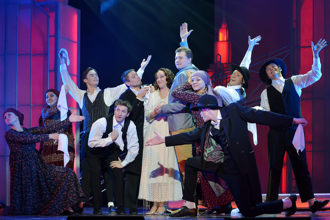 Музыкальное ревю «Жизнь прекрасна» – события на сайте «Московские Сезоны»