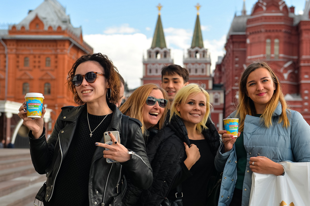 Праздник весны и музыки на переходе от Манежной площади к площади Революции – события на сайте «Московские Сезоны»