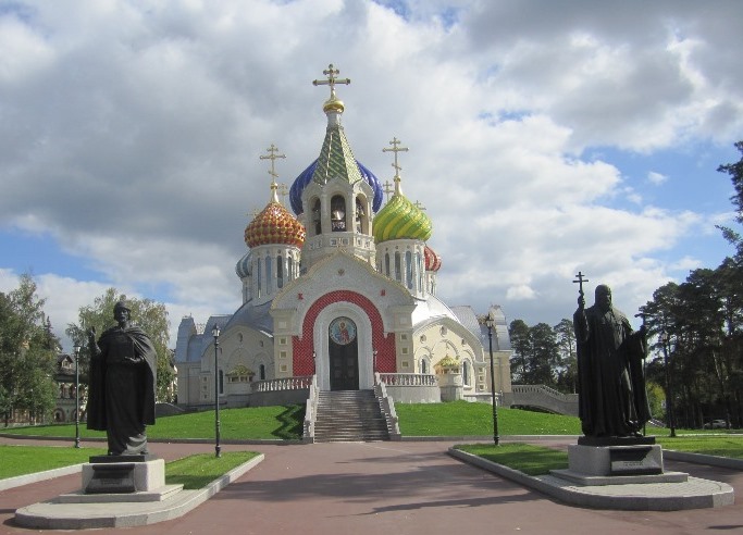 Пешеходная экскурсия «Под сенью старых сосен: музейный пикник» – события на сайте «Московские Сезоны»