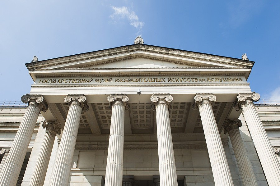 Выставка «Пабло Пикассо. Ольга Хохлова» – события на сайте «Московские Сезоны»