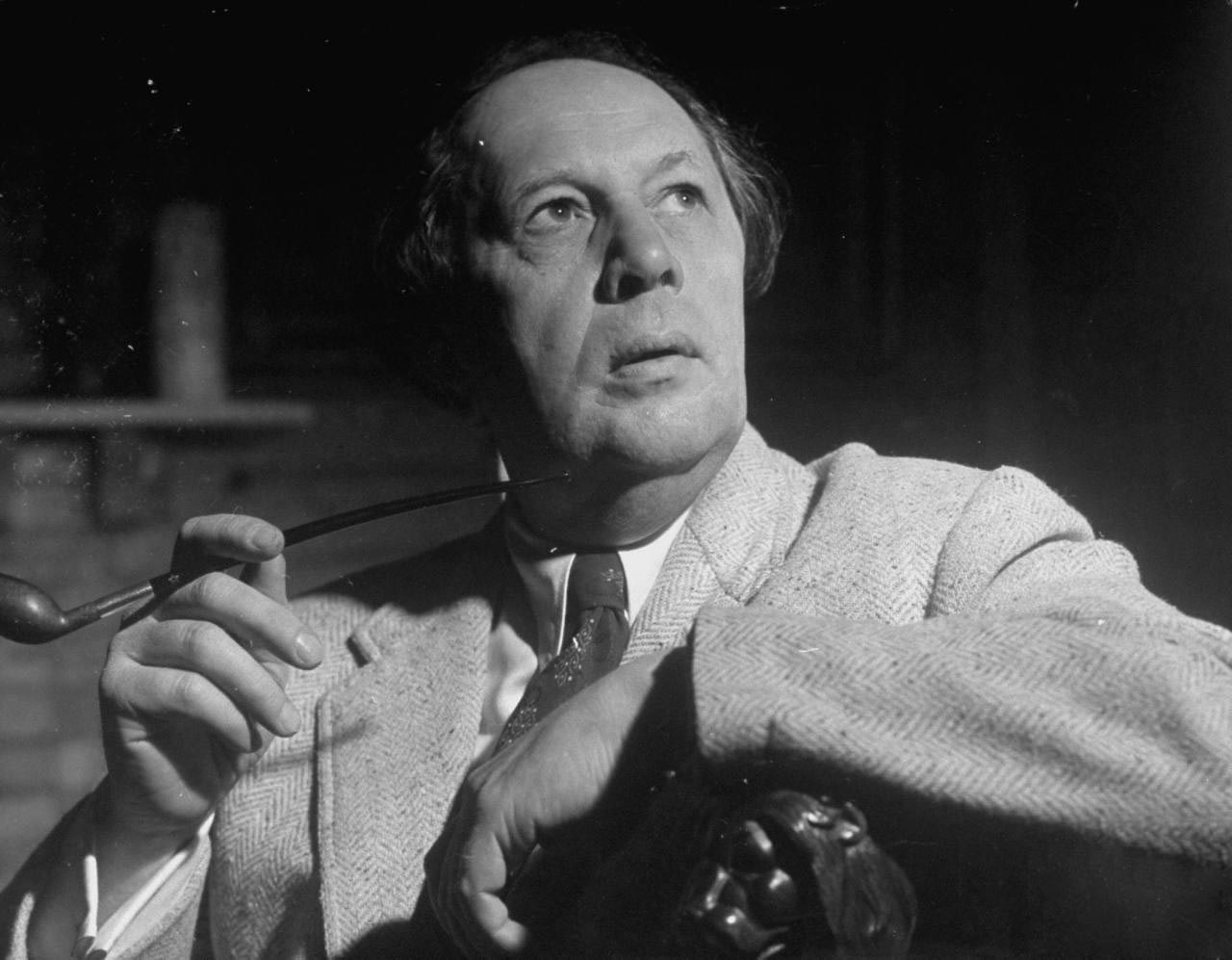 Лекция «На алтаре Минервы. Алексей Толстой в годы войны» – события на сайте «Московские Сезоны»