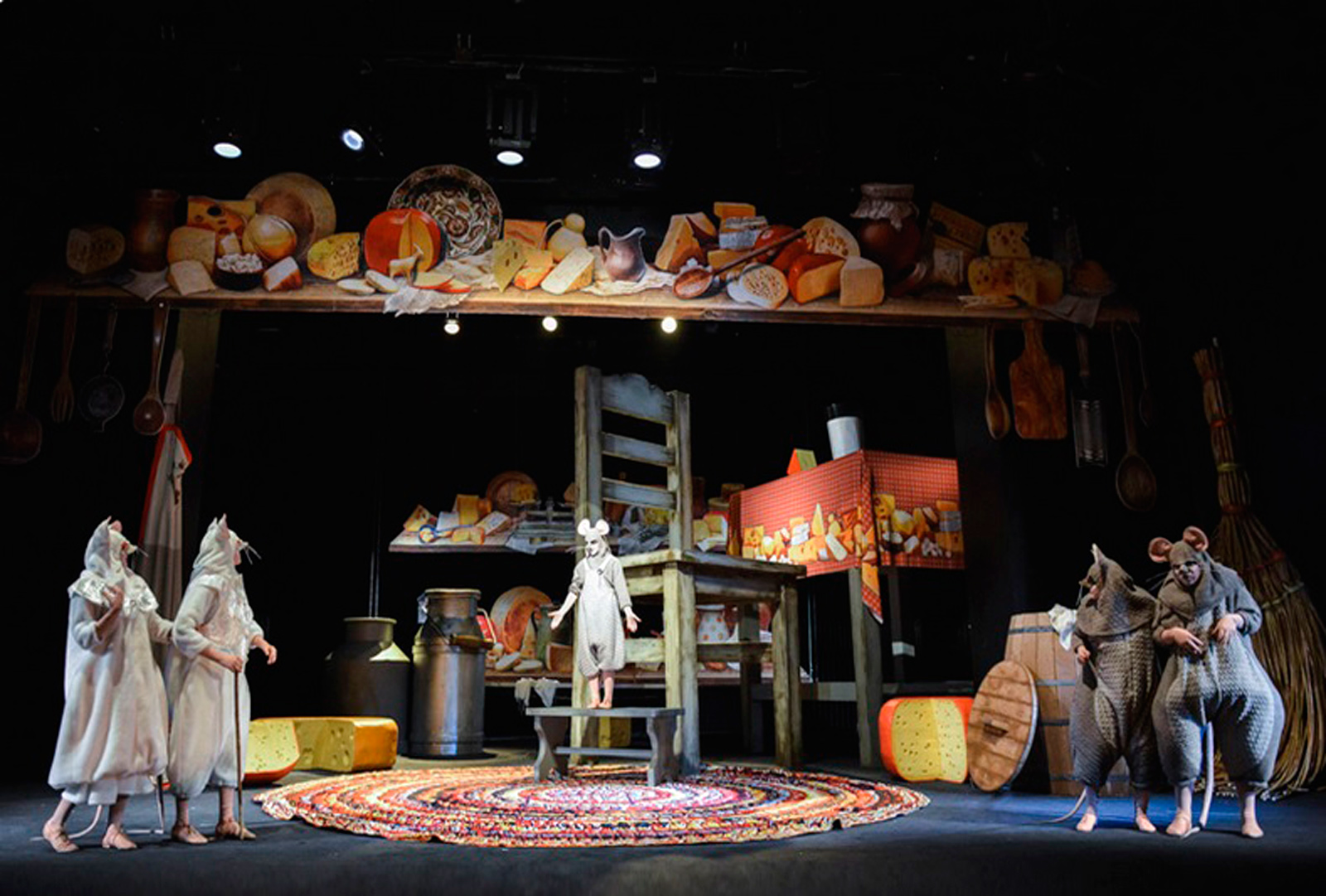 «Все мыши любят сыр» в Московском новом драматическом театре – события на сайте «Московские Сезоны»