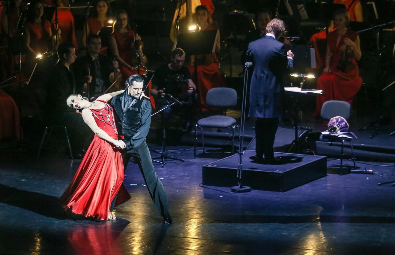 Концерт «Безумные танцы с Фабио Мастранджело» – события на сайте «Московские Сезоны»