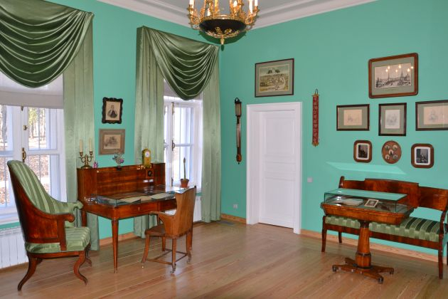 Выставка «Кабинет директора» – события на сайте «Московские Сезоны»