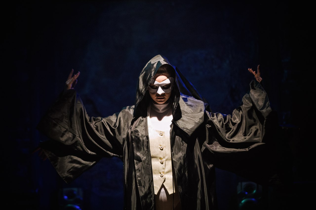 Спектакль «Моцарт и Сальери. Зависть» – события на сайте «Московские Сезоны»