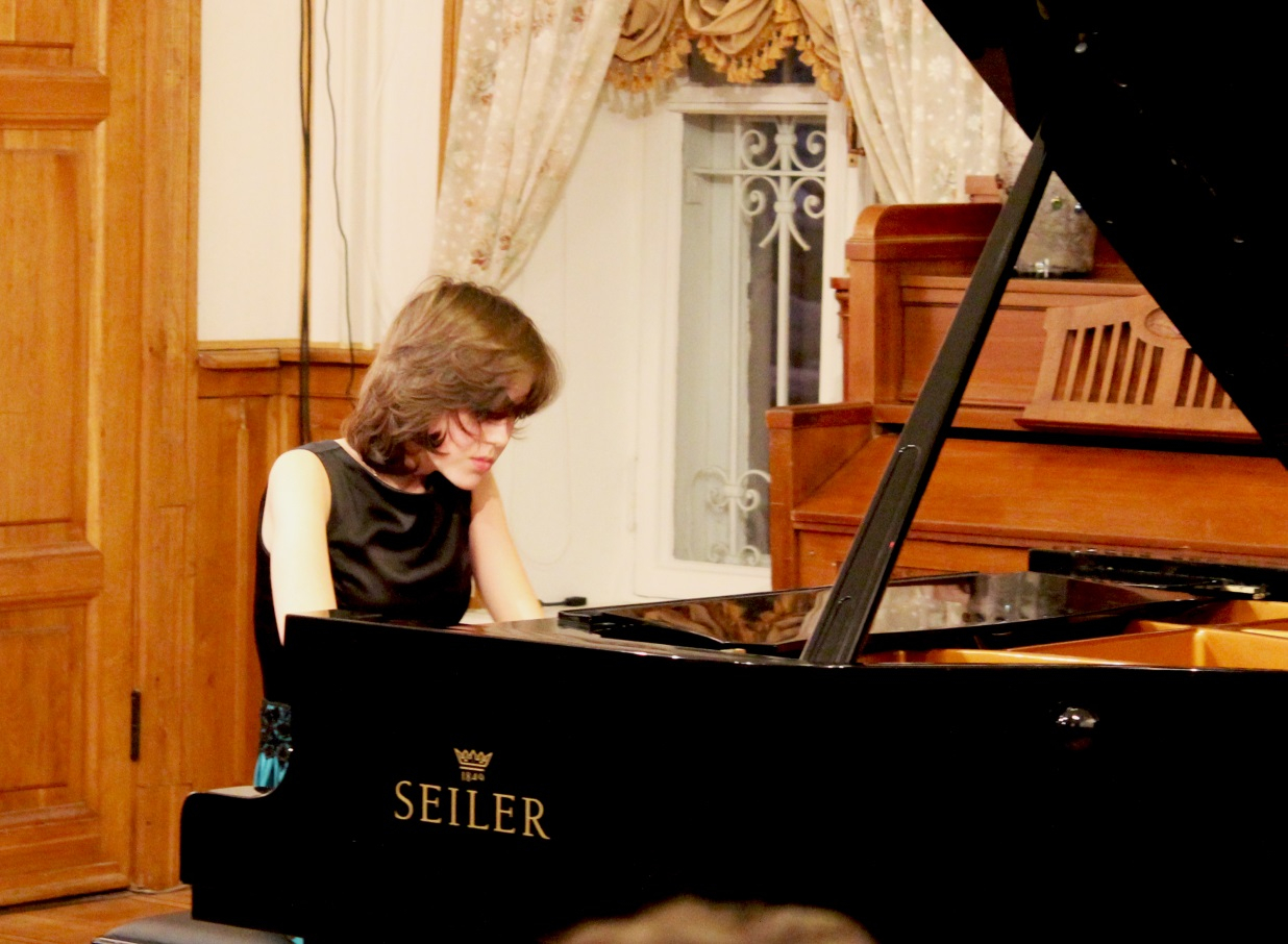 Вечер фортепианной музыки «Учитель и ученики» – события на сайте «Московские Сезоны»