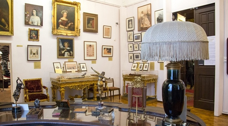 Концерт «Шипы и розы» – события на сайте «Московские Сезоны»