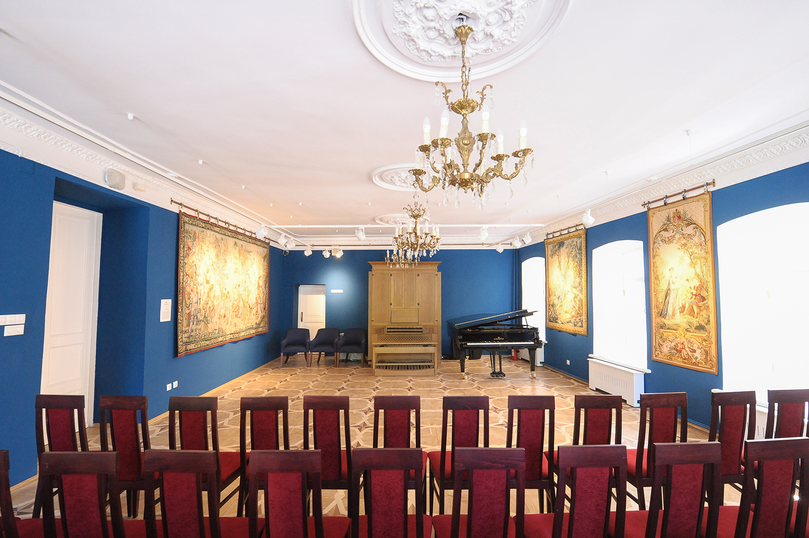 Творческая встреча с поэтом Денисом Крюковым в Доме-музее Марины Цветаевой – события на сайте «Московские Сезоны»