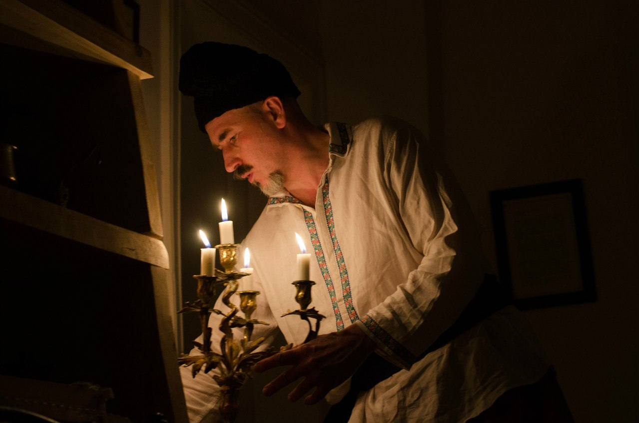 Спектакль «Невероятная история, рассказанная пасечником в канун Рождества» – события на сайте «Московские Сезоны»