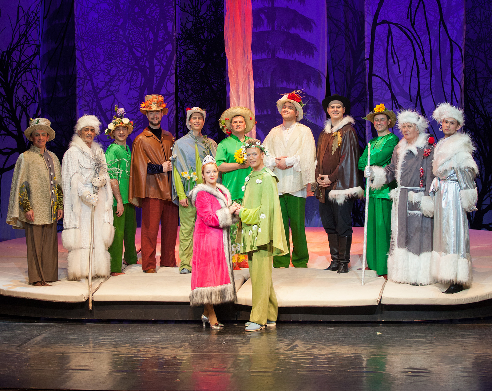 «Двенадцать месяцев» в Театре под руководством Армена Джигарханяна – события на сайте «Московские Сезоны»