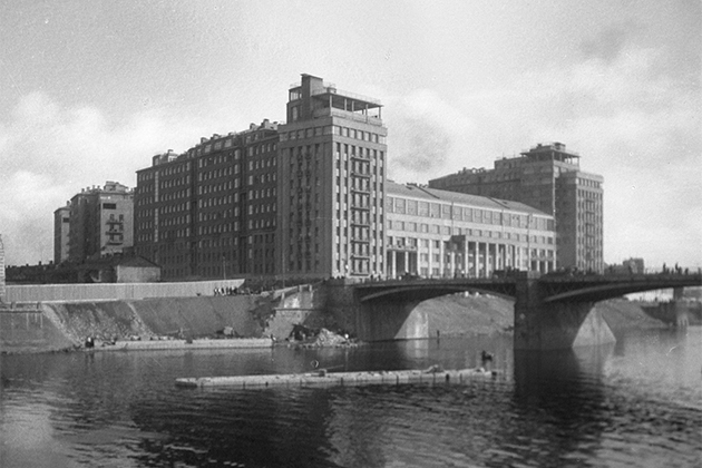 Творческий вечер «Четверо на льдине, не считая собаки» – события на сайте «Московские Сезоны»