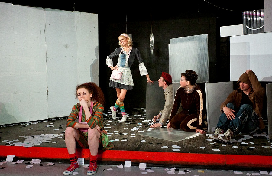 Спектакль «Детская неожиданность. Verbatim» – события на сайте «Московские Сезоны»