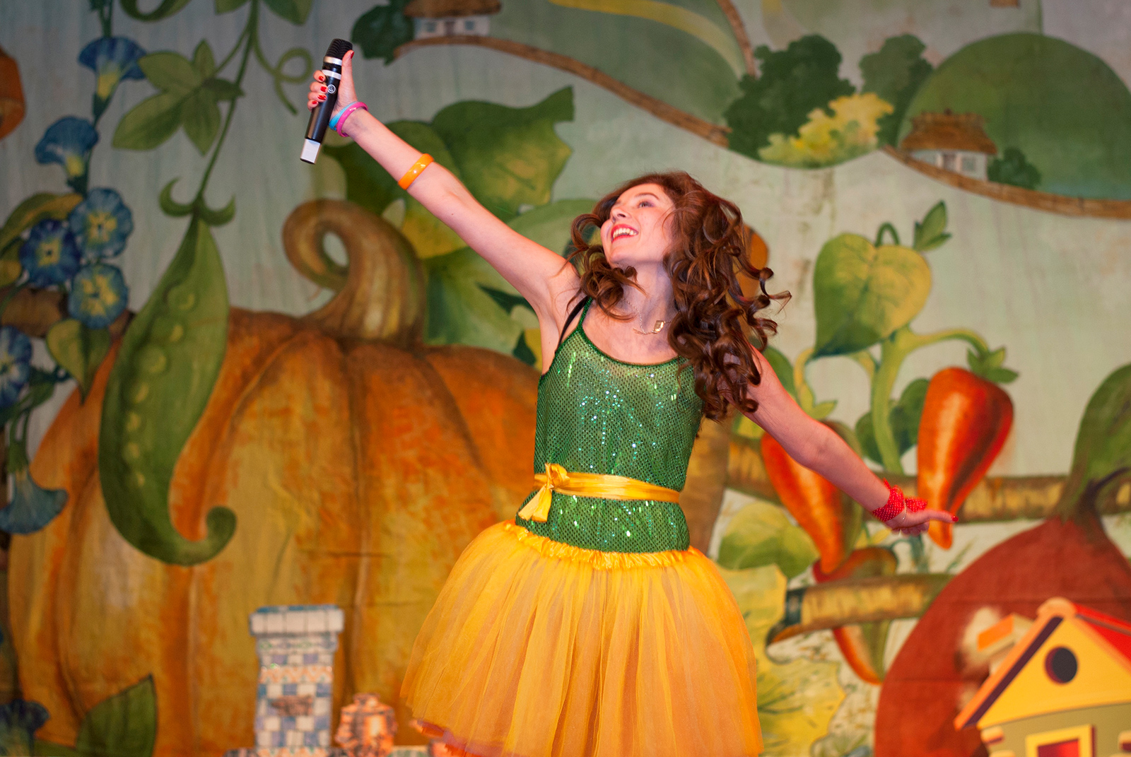 Фестиваль «Театральная неделя» в саду имени Баумана – события на сайте «Московские Сезоны»