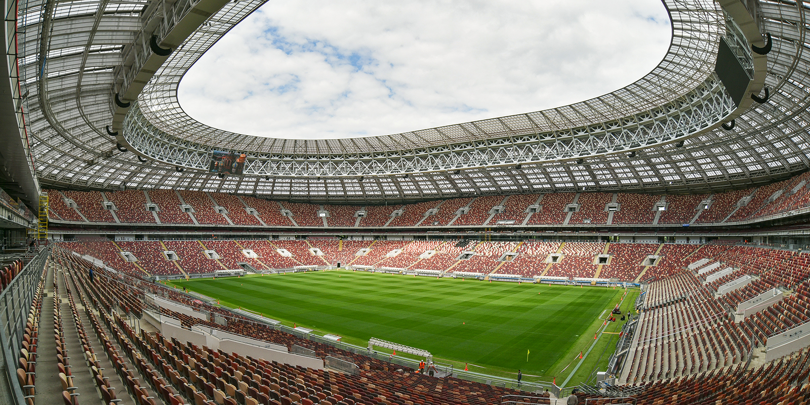 Лекция «Инженерия и футбол. Как устроены московские стадионы» – события на сайте «Московские Сезоны»