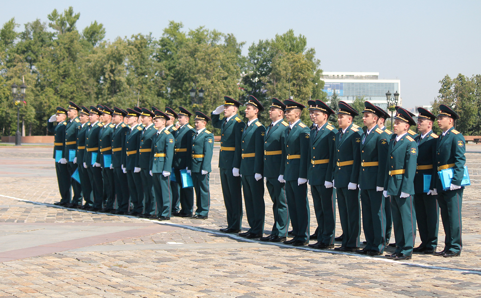 Выпуск Общевойсковой академии Вооруженных сил России в парке Победы – события на сайте «Московские Сезоны»