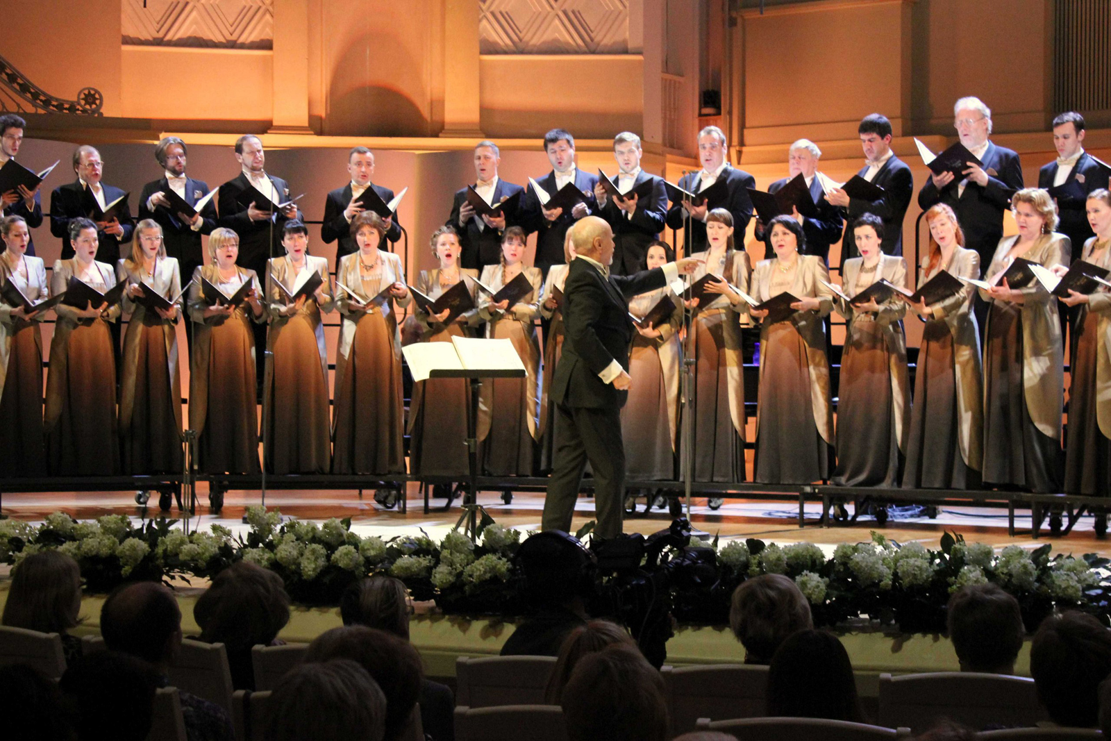 «Праздник на Ивана Купалу» в культурном центре «Минин-хор» – события на сайте «Московские Сезоны»