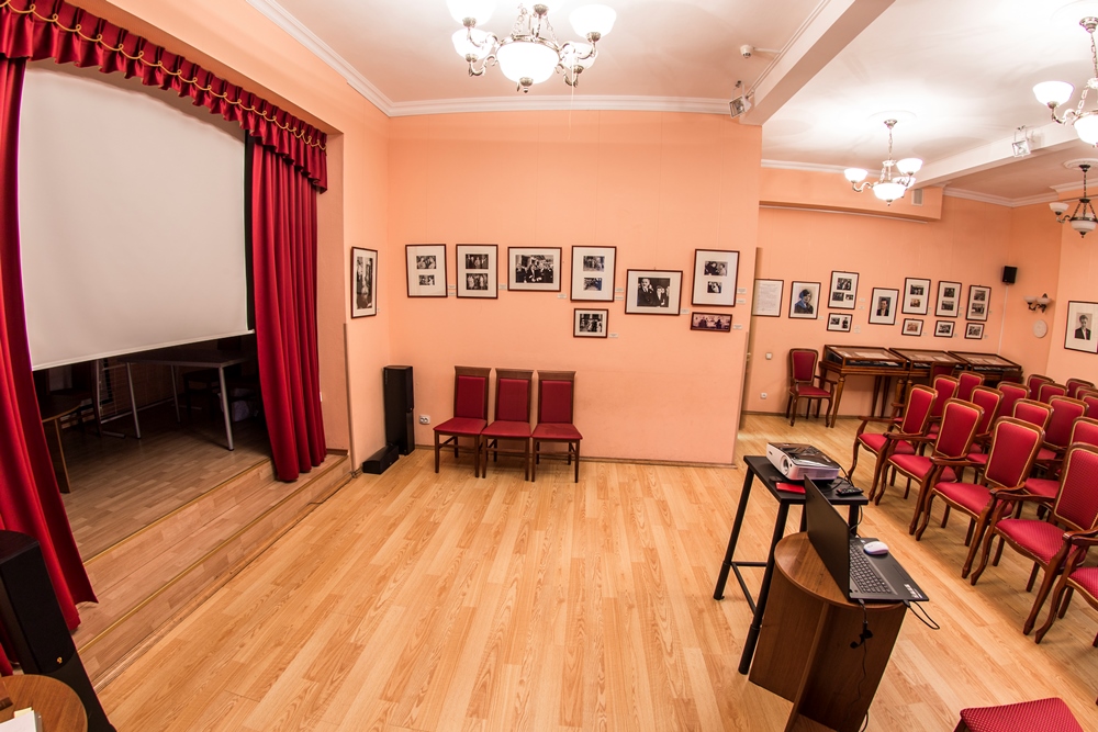 Лекция «Бумаги Бронте» – события на сайте «Московские Сезоны»