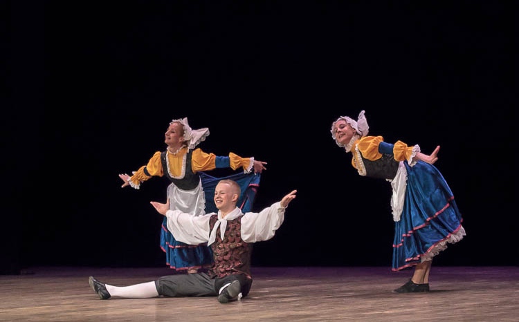 Интерактивный мастер-класс «Танцуйте с нами» – события на сайте «Московские Сезоны»