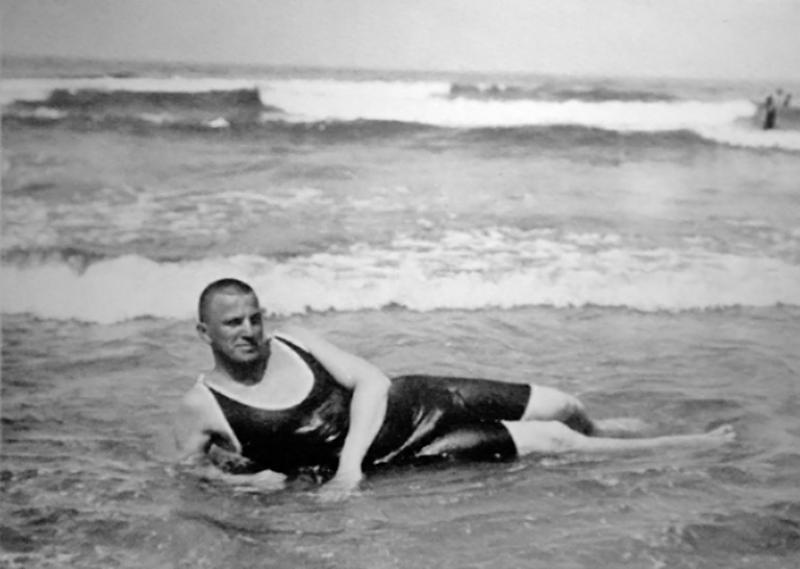 Пешеходная экскурсия с посещением выставки «Владимир Маяковский. Там и у нас» – события на сайте «Московские Сезоны»