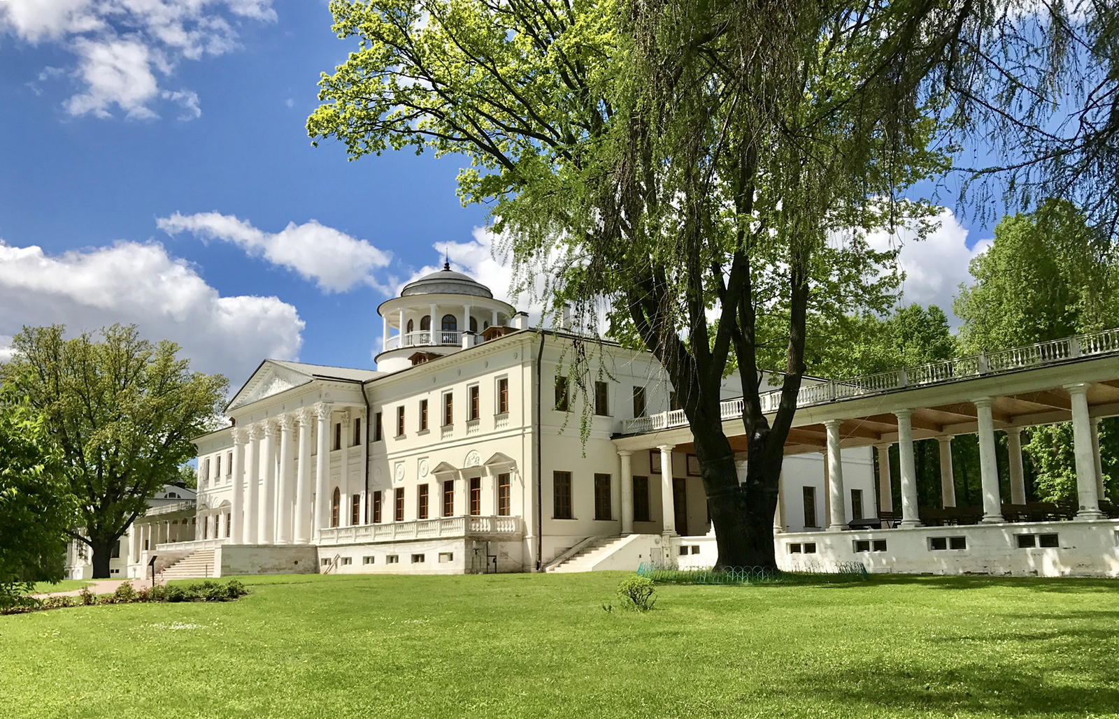 Экскурсия «Былого след везде глубоко впечатлен» – события на сайте «Московские Сезоны»