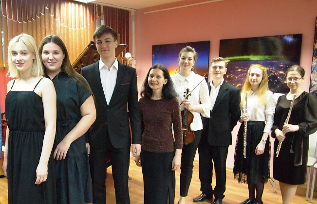 Праздничная программа «Столичный калейдоскоп» – события на сайте «Московские Сезоны»