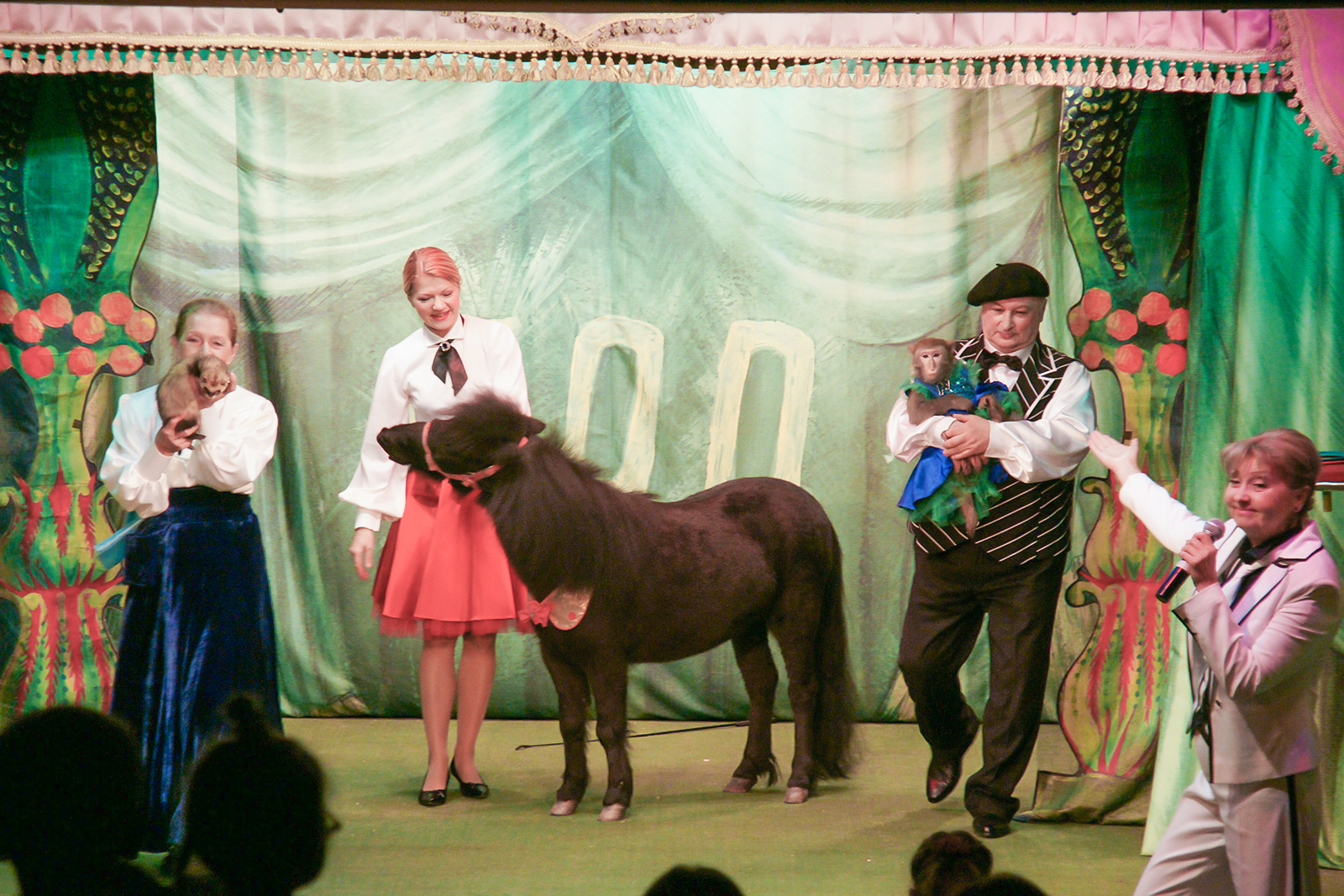 «Забавляя — поучать!» в театре «Уголок дедушки Дурова» – события на сайте «Московские Сезоны»