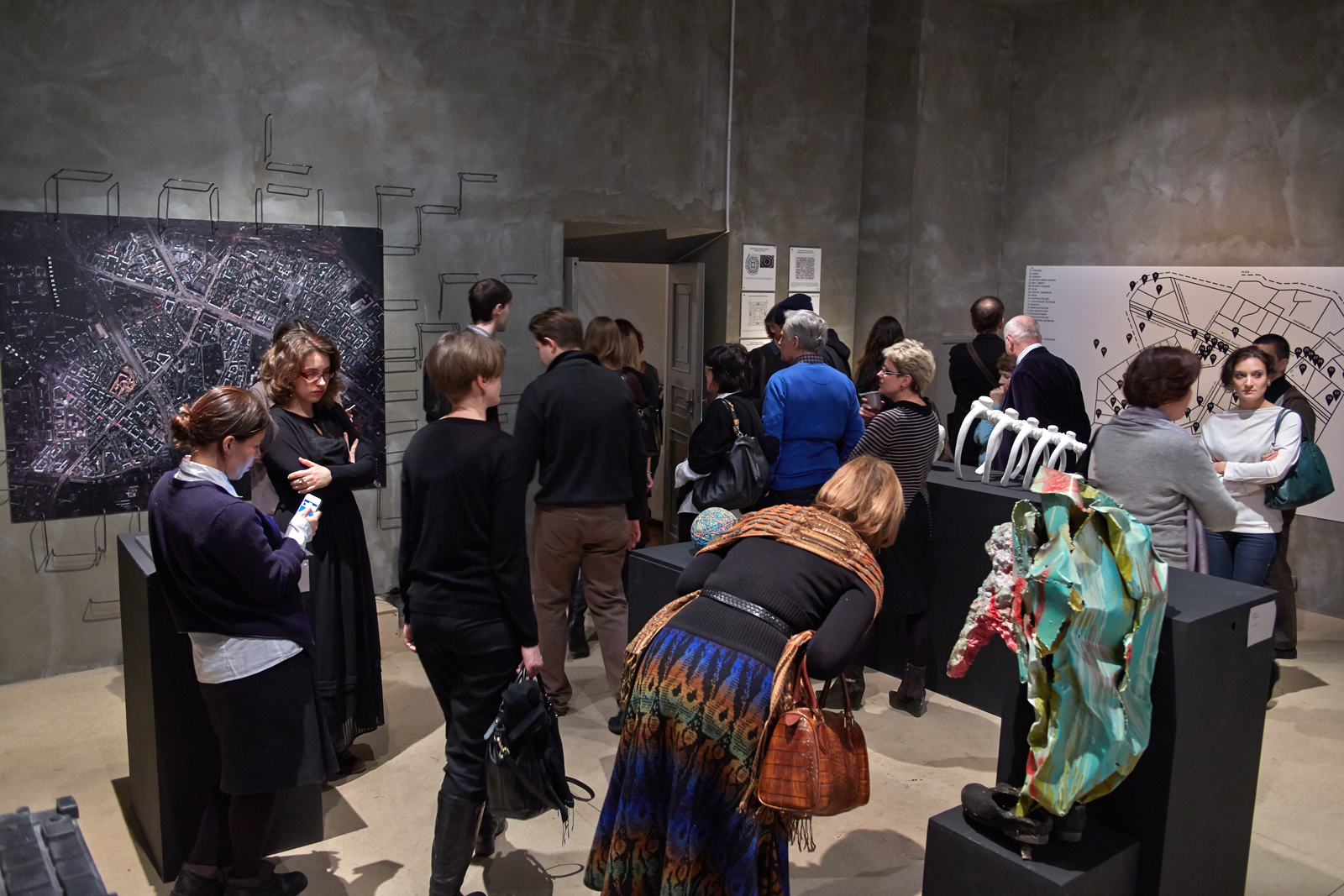 «Заземление/громоотвод» в галерее «ГРАУНД Песчаная» – события на сайте «Московские Сезоны»