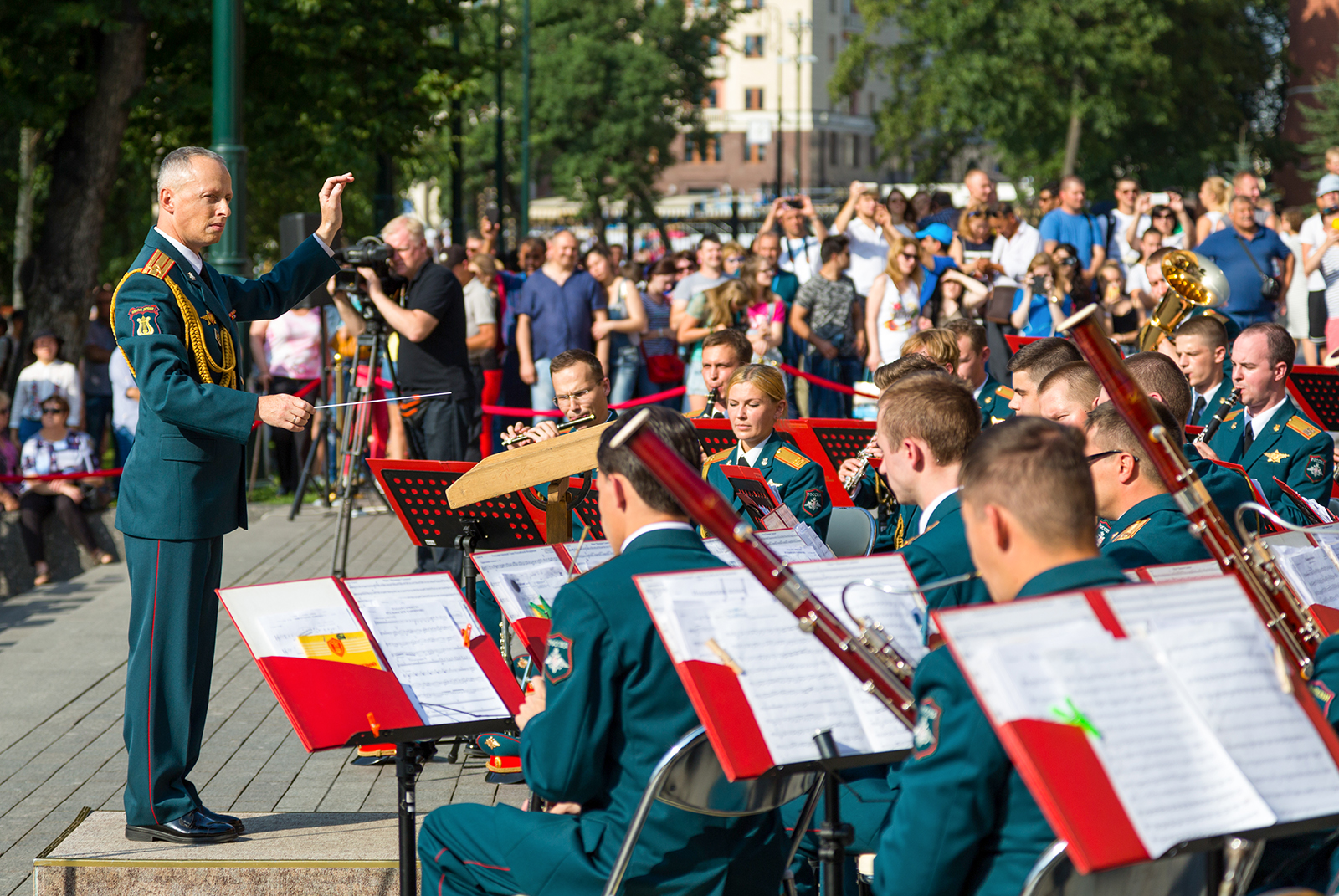 «Спасская башня» в парке «Зарядье» – события на сайте «Московские Сезоны»