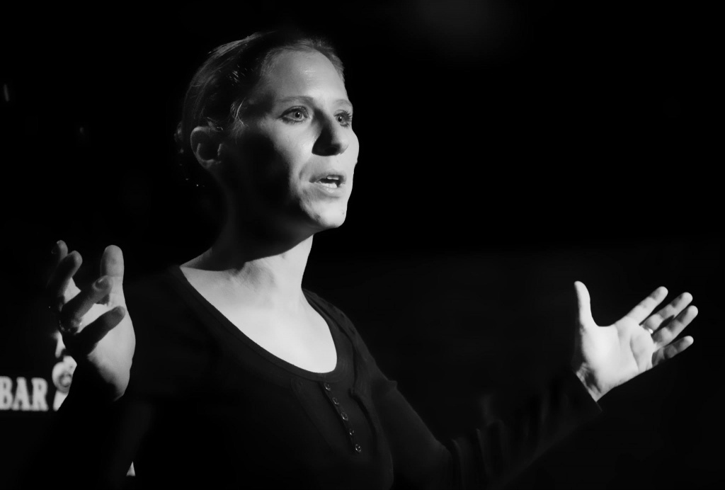 Моноспектакль «Знать буду, как только умолкну» – события на сайте «Московские Сезоны»