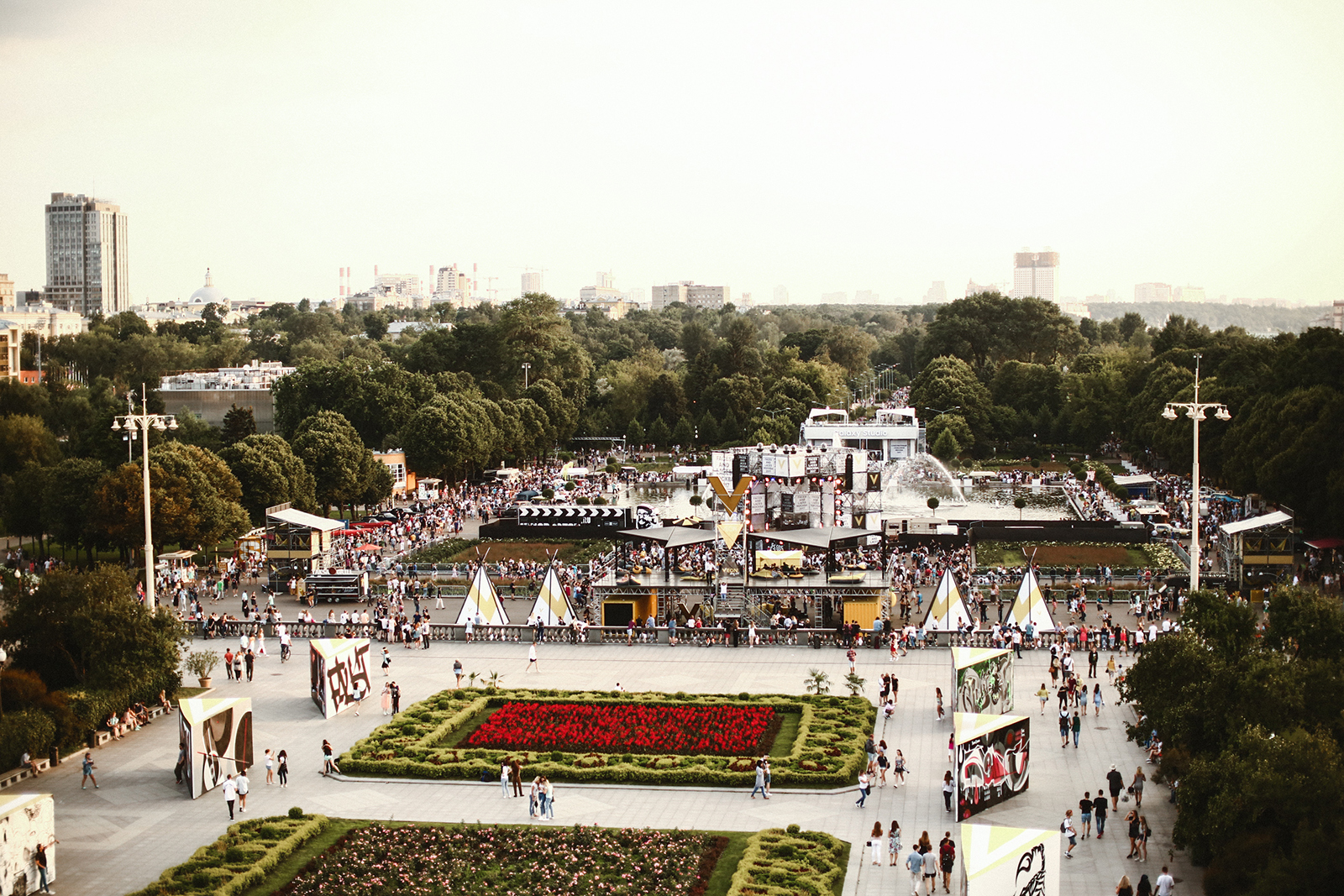 Faces & Laces в Парке Горького – события на сайте «Московские Сезоны»