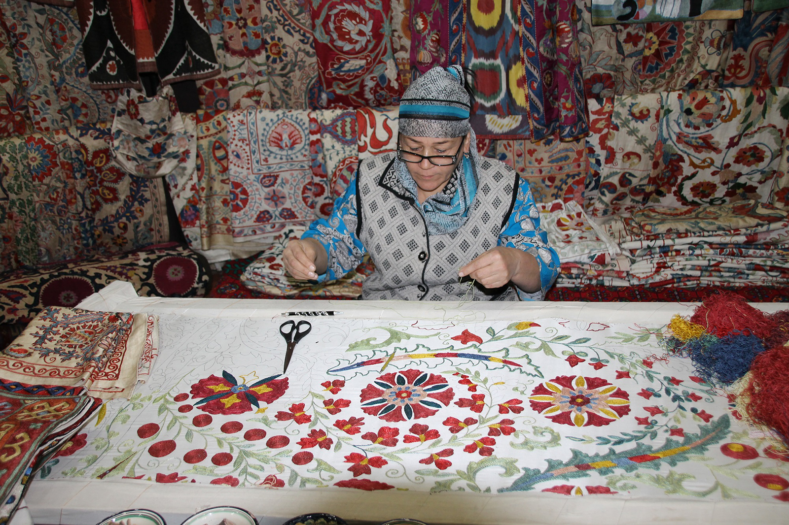 «И шёлк привидится в дыхании песков...» в Музее моды – события на сайте «Московские Сезоны»