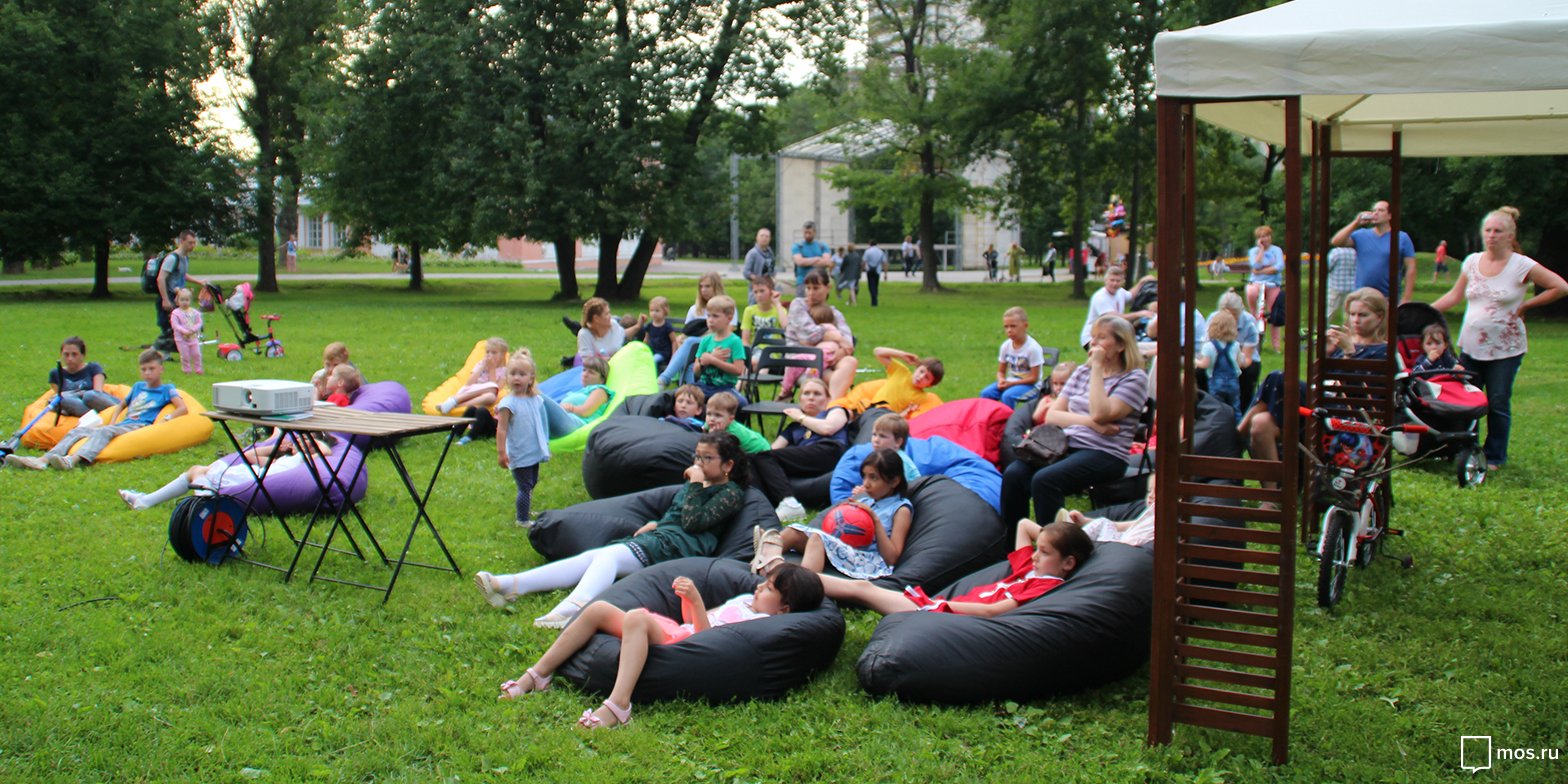 «Киношелест» в парке «Усадьба Воронцово» – события на сайте «Московские Сезоны»