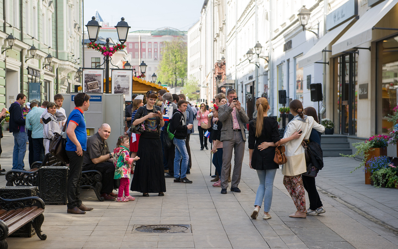 Фотовыставка «Москва рассказывает...» на Арбате – события на сайте «Московские Сезоны»