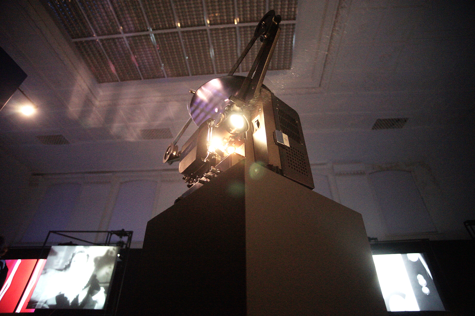 Кинопоказ «Эта улица мне знакома» в галерее «На Каширке» – события на сайте «Московские Сезоны»