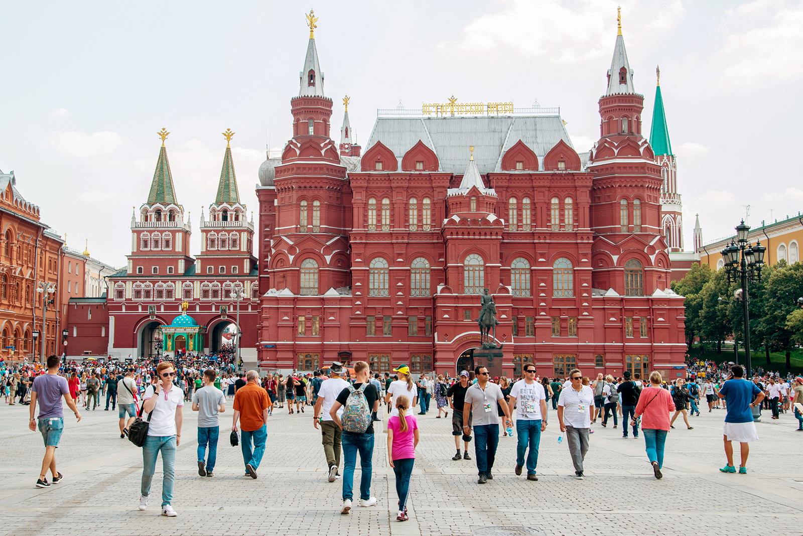 «Обычная московская прогулка» в Центральном Манеже – события на сайте «Московские Сезоны»