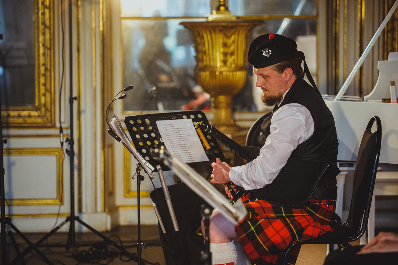 Гала-концерт «World music в Кафедральном. Кельтская арфа, волынка, колёсная лира и орган» – события на сайте «Московские Сезоны»