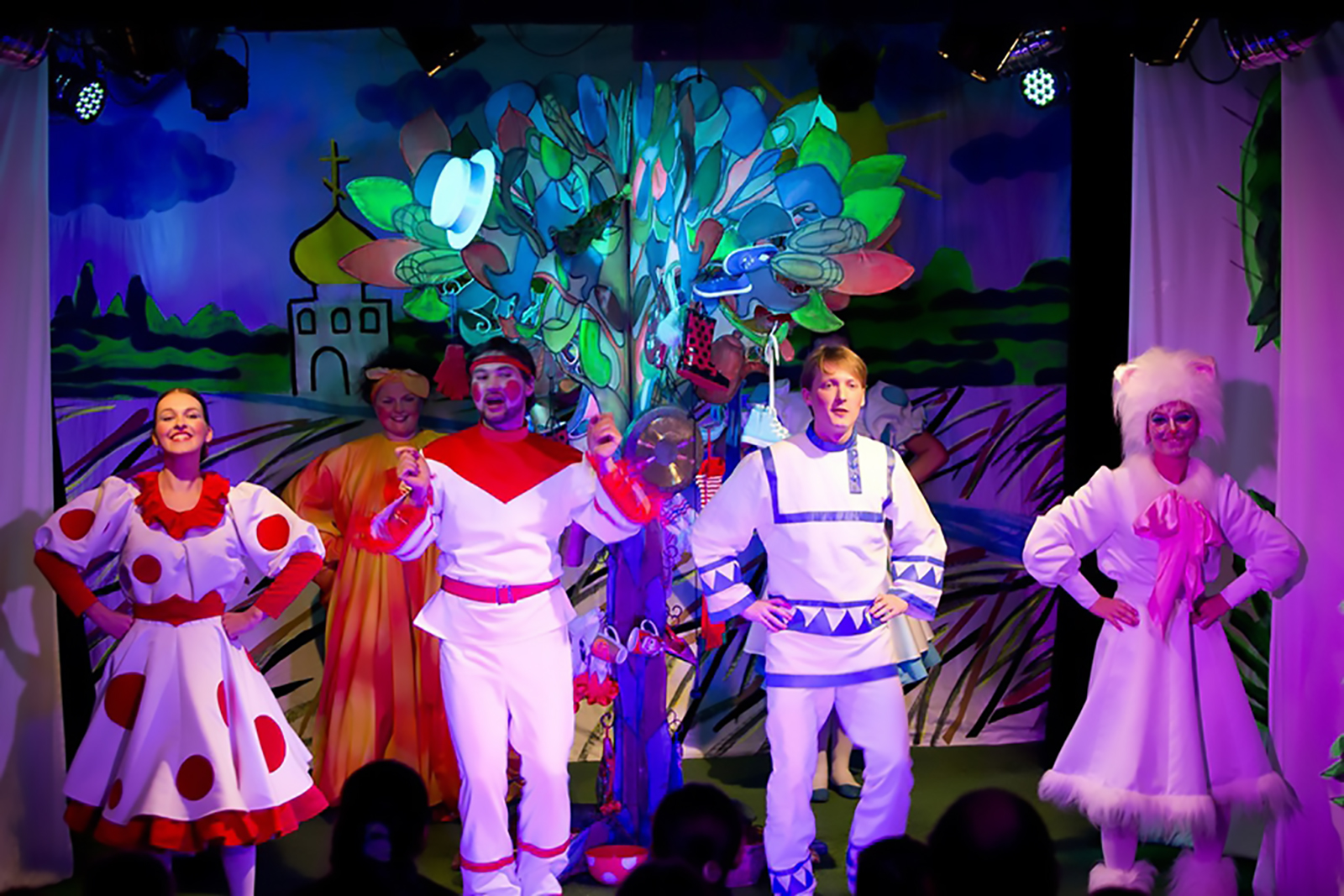 «Сказочный мир Корнея Чуковского» в театре «Глас» – события на сайте «Московские Сезоны»