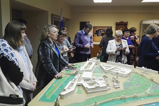 Обзорные экскурсии в зале тактильного восприятия произведений искусства – события на сайте «Московские Сезоны»