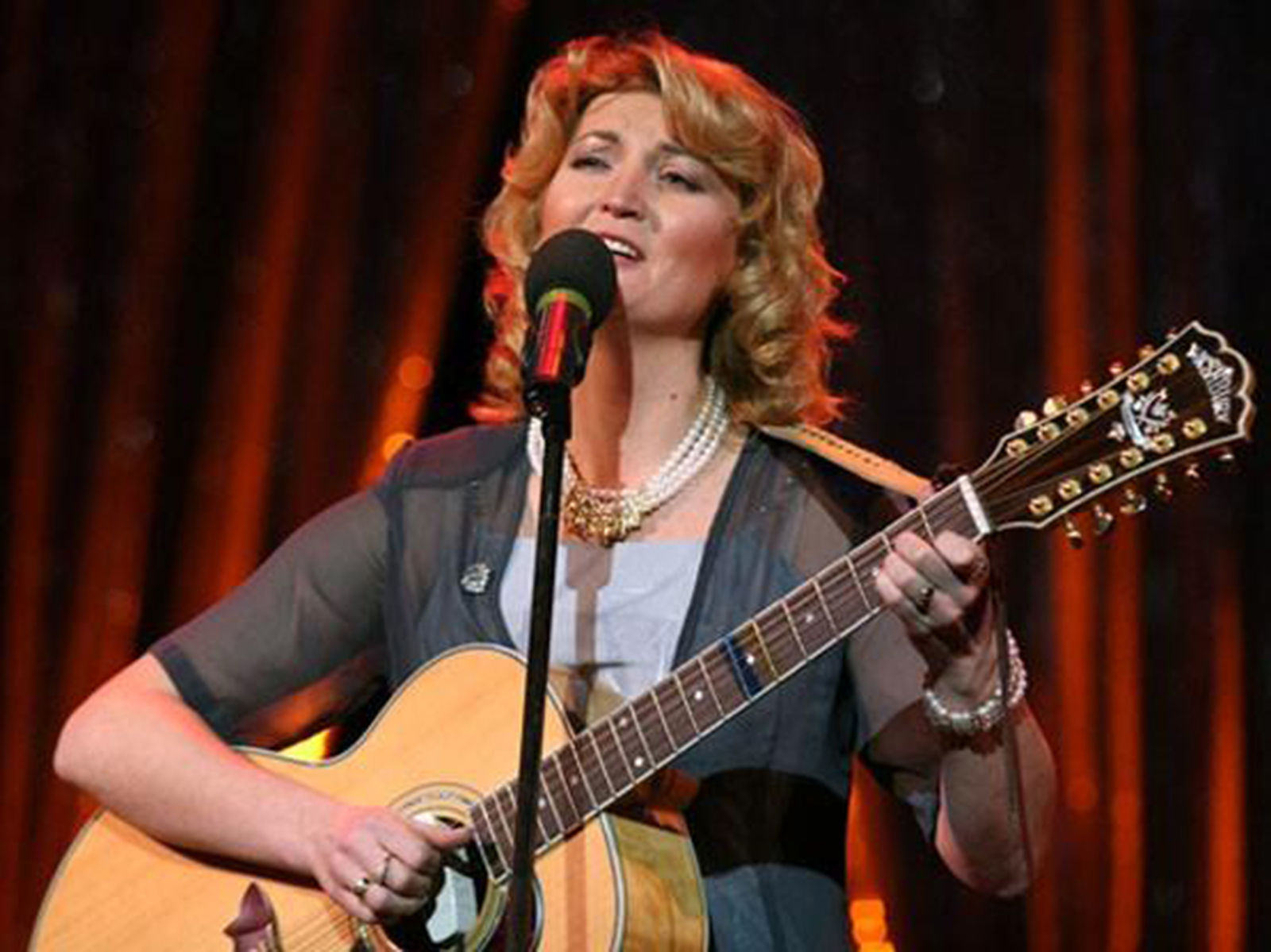 «Приходи, милый» в Москонцерте на Пушечной – события на сайте «Московские Сезоны»