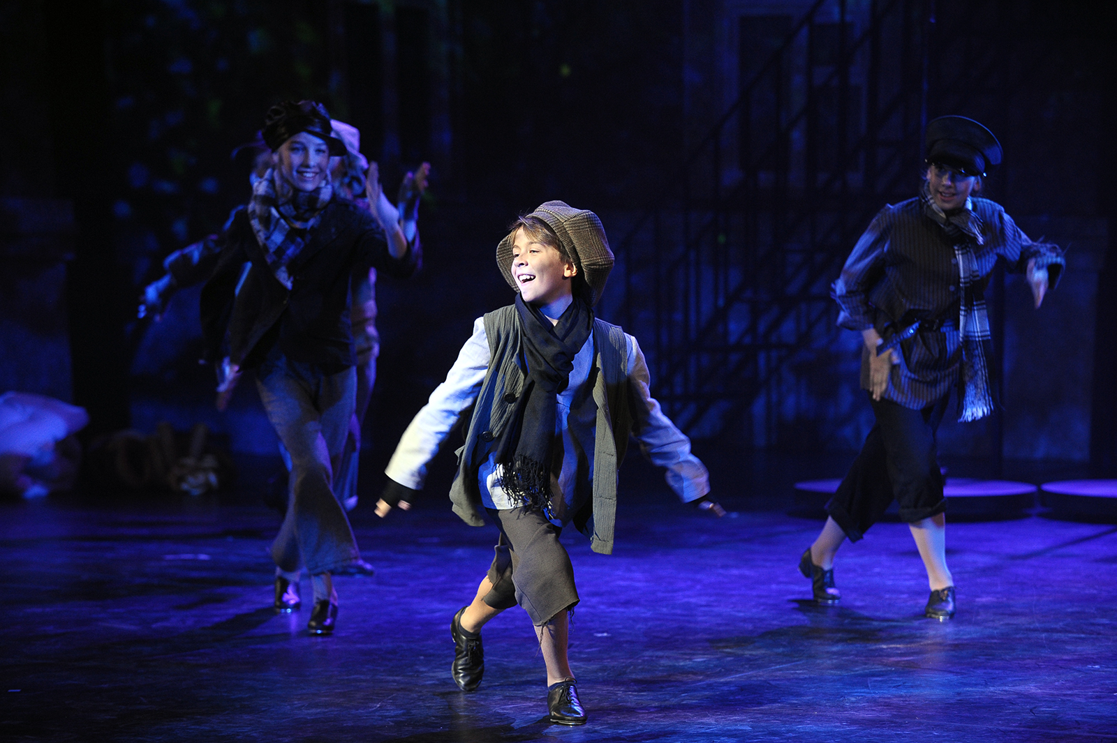 «Раз словечко, два словечко — будет песенка…» в галерее «На Каширке» – события на сайте «Московские Сезоны»